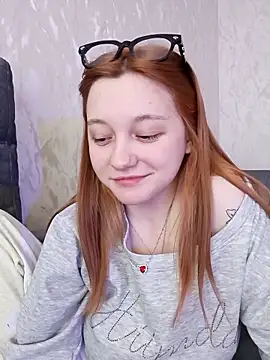 Snapshot of Bonechka chatting on 02.03.26 Bonechka online show from 02.03.26