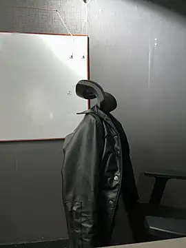 Snapshot of Isabella_Varella chatting on 02.19.26 Isabella Varella online show from 02.19.26