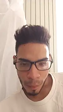 Snapshot of ETHAN_DRAVEN chatting on 10.24.25 ETHAN DRAVEN online show from 10.24.25