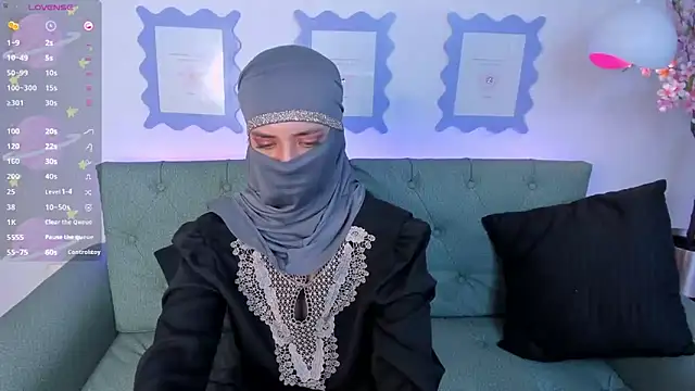Snapshot of salma_arabicc chatting on 03.21.25 salma arabicc online show from 03.21.25