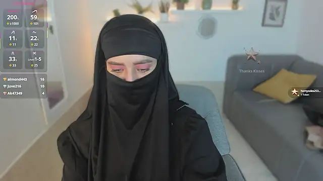 Snapshot of salma_arabicc chatting on 09.15.25 salma arabicc online show from 09.15.25