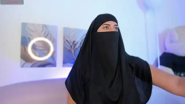 salma arabicc online show from 10.28.25