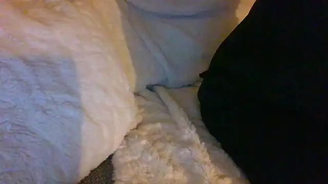 Valentinette online show from 11.28.25