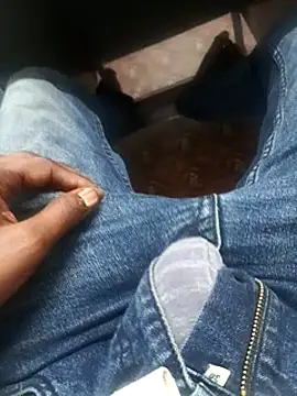 Snapshot of Tn_localboy69 chatting on 03.12.25 Tn localboy69 online show from 03.12.25