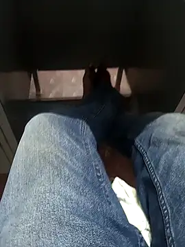 Snapshot of Tn_localboy69 chatting on 03.13.25 Tn localboy69 online show from 03.13.25