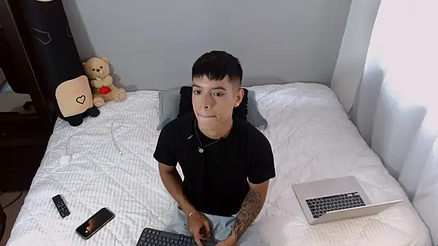 ErosKhaos online show from 04.29.26