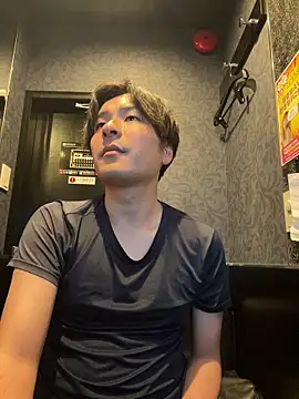 Snapshot of waka3232 chatting on 05.26.26 waka3232 online show from 05.26.26