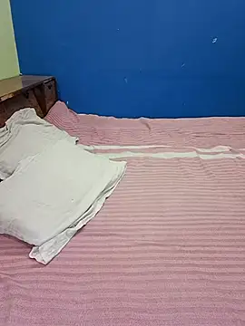 Cute-Zarina online show from 10.15.25