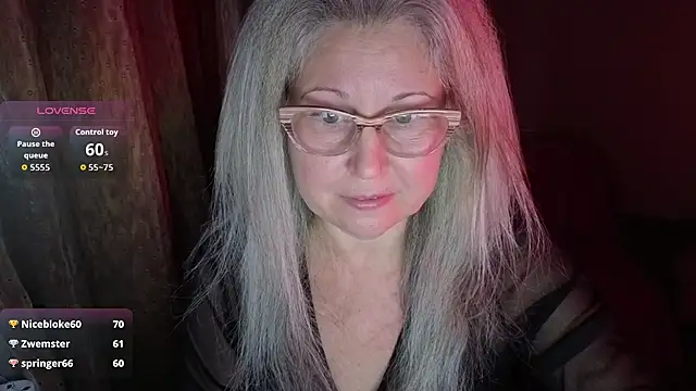 Wane Witch online show from 11.22.25