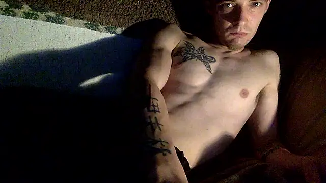 Ilovepussy1911 online show from 01.14.26