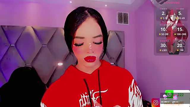 Nina Keyli online show from 10.14.25