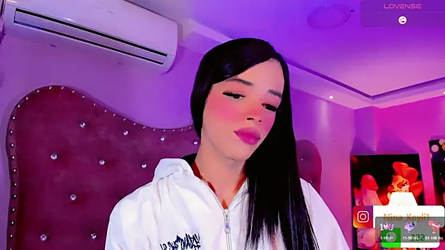 Nina Keyli online show from 12.03.25