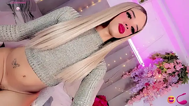 Snapshot of Nina_Keyli chatting on 05.19.26 Nina Keyli online show from 05.19.26