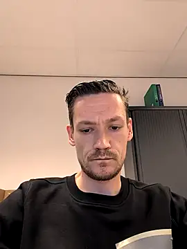 Snapshot of arnoanro chatting on 03.12.26 arnoanro online show from 03.12.26