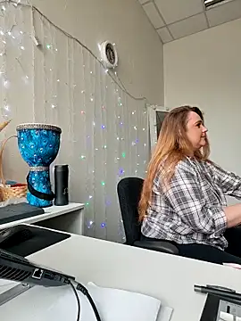 Juicy PeachLux online show from 03.21.26