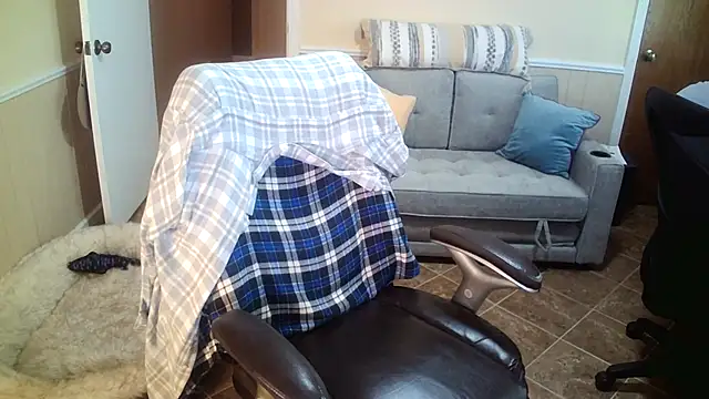 superbearboss online show from 04.09.26