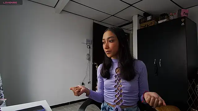 Snapshot of 22Amatista chatting on 03.07.25 22Amatista online show from 03.07.25