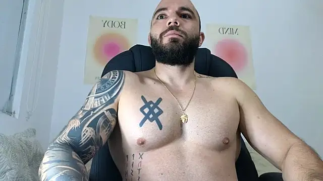 Isaac Carter online show from 01.12.26