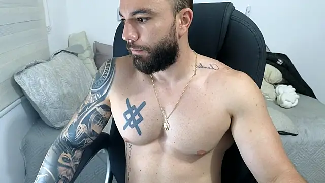 Snapshot of Isaac_Carter chatting on 07.19.26 Isaac Carter online show from 07.19.26