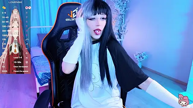 Snapshot of Setsunai_ chatting on 02.12.26 Setsunai online show from 02.12.26