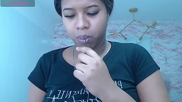 Snapshot of abby1_t_ chatting on 09.12.25 abby1 t  online show from 09.12.25