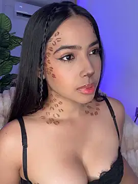  Emily Thompson  online show from 10.30.25