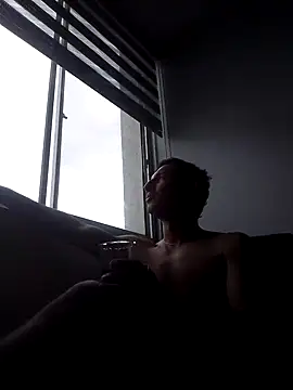 Snapshot of Alejo_baby18 chatting on 03.06.25 Alejo baby18 online show from 03.06.25