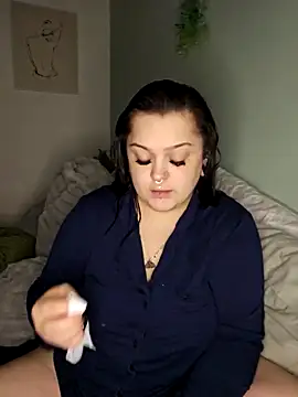 Saucy-Serenity online show from 04.02.26