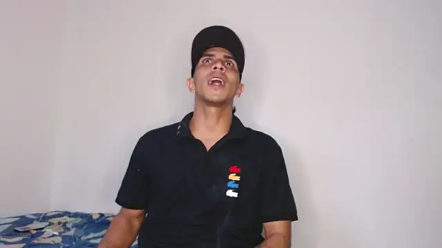 Monkey uchiha777 online show from 12.18.25