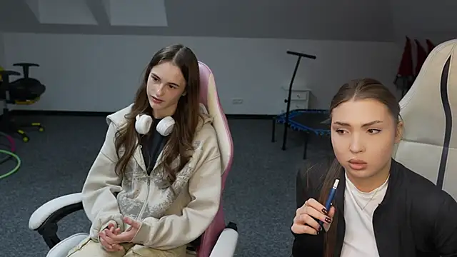 Billie054 online show from 11.08.25