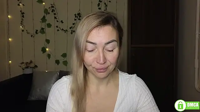 Kiss julli88I online show from 01.05.26