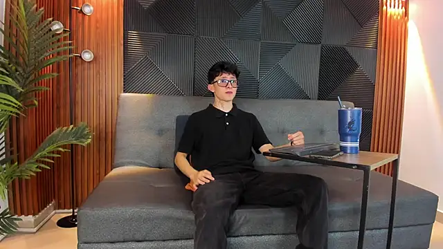 troy rouge online show from 03.21.25