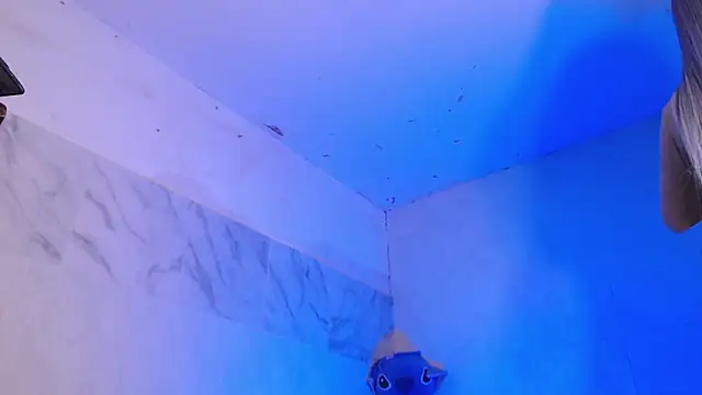 KimberlyXtreme online show from 04.10.26