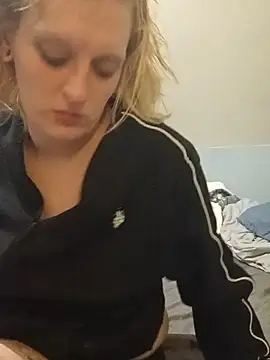 KITTYBOOBOOFUXX online show from 06.17.26