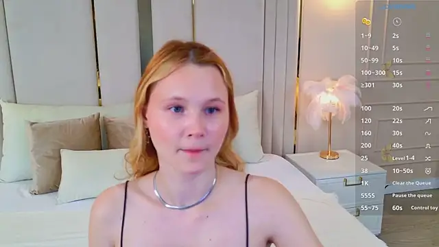 Snapshot of AmeliRoyse chatting on 05.10.26 AmeliRoyse online show from 05.10.26