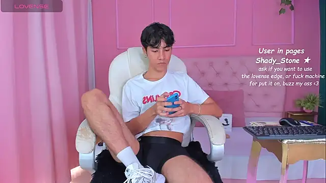 Snapshot of SHADY_STONE chatting on 09.17.25 SHADY STONE online show from 09.17.25