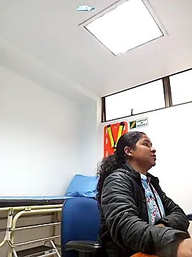 Snapshot of Paula6Colombia chatting on 03.08.25 Paula6Colombia online show from 03.08.25