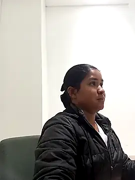 Snapshot of Paula6Colombia chatting on 03.14.25 Paula6Colombia online show from 03.14.25