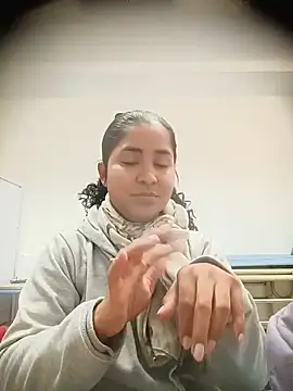 Snapshot of Paula6Colombia chatting on 11.08.25 Paula6Colombia online show from 11.08.25