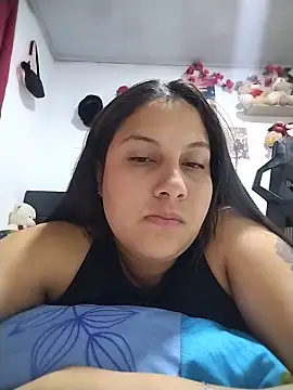 Snapshot of esmeralda_jadees chatting on 06.21.26 esmeralda jadees online show from 06.21.26