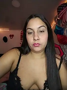 Snapshot of esmeralda_jadees chatting on 07.18.26 esmeralda jadees online show from 07.18.26
