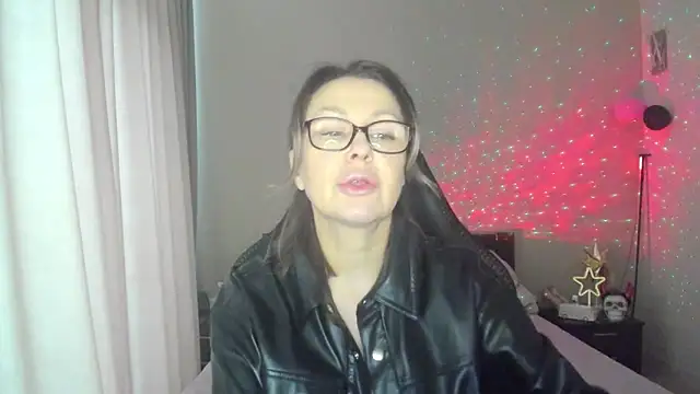 Snapshot of MANKAmmm1 chatting on 03.11.25 MANKAmmm1 online show from 03.11.25