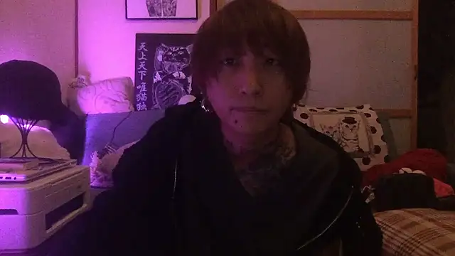 Snapshot of ryokunero chatting on 09.15.25 ryokunero online show from 09.15.25