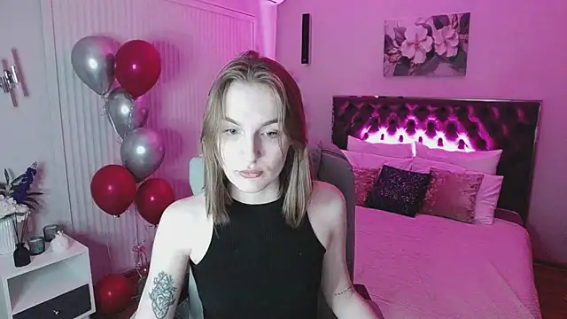  Vikky Moon  online show from 03.08.25