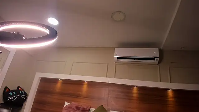 AriadnaHarper online show from 04.02.26