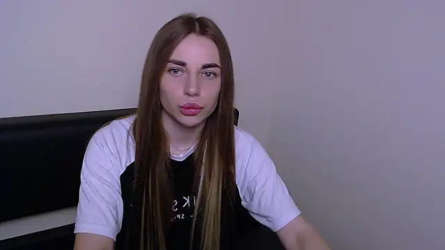 MiaDari  online show from 03.10.25