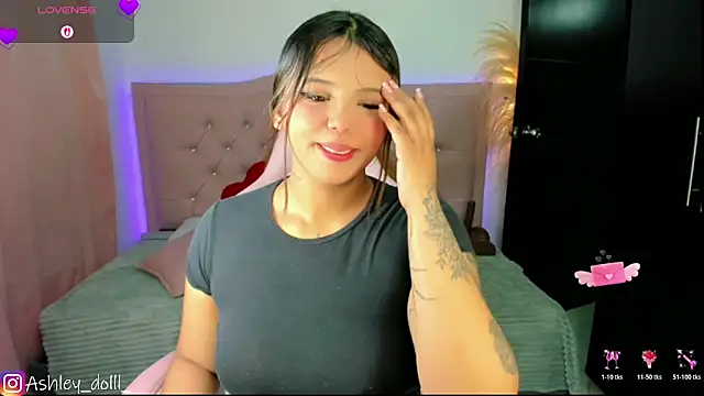 Snapshot of Ashley_dolll chatting on 04.24.26 Ashley dolll online show from 04.24.26