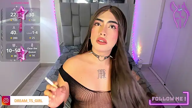 Snapshot of Sophie_whitexxx chatting on 10.01.25 Sophie whitexxx online show from 10.01.25