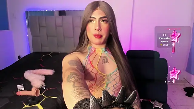 Snapshot of Sophie_whitexxx chatting on 05.21.26 Sophie whitexxx online show from 05.21.26