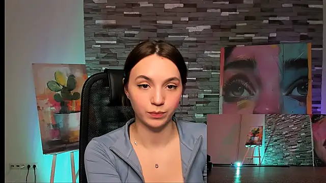 Snapshot of OlgaPetrova chatting on 03.14.25 OlgaPetrova online show from 03.14.25